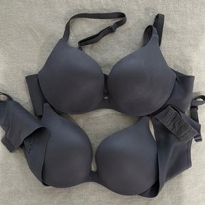 Posting for Two barely used (like new) Ambrielle T-Shirt Bras 36A